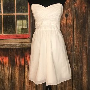 NWOT Express Ruched Front Gauzy White Sweetheart Neck Strapless Dress